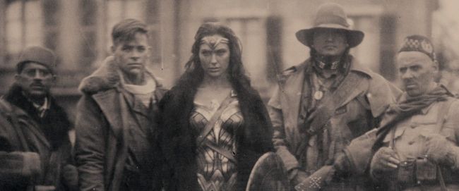 ww21 New Wonder Woman Footage Debuts (Description)