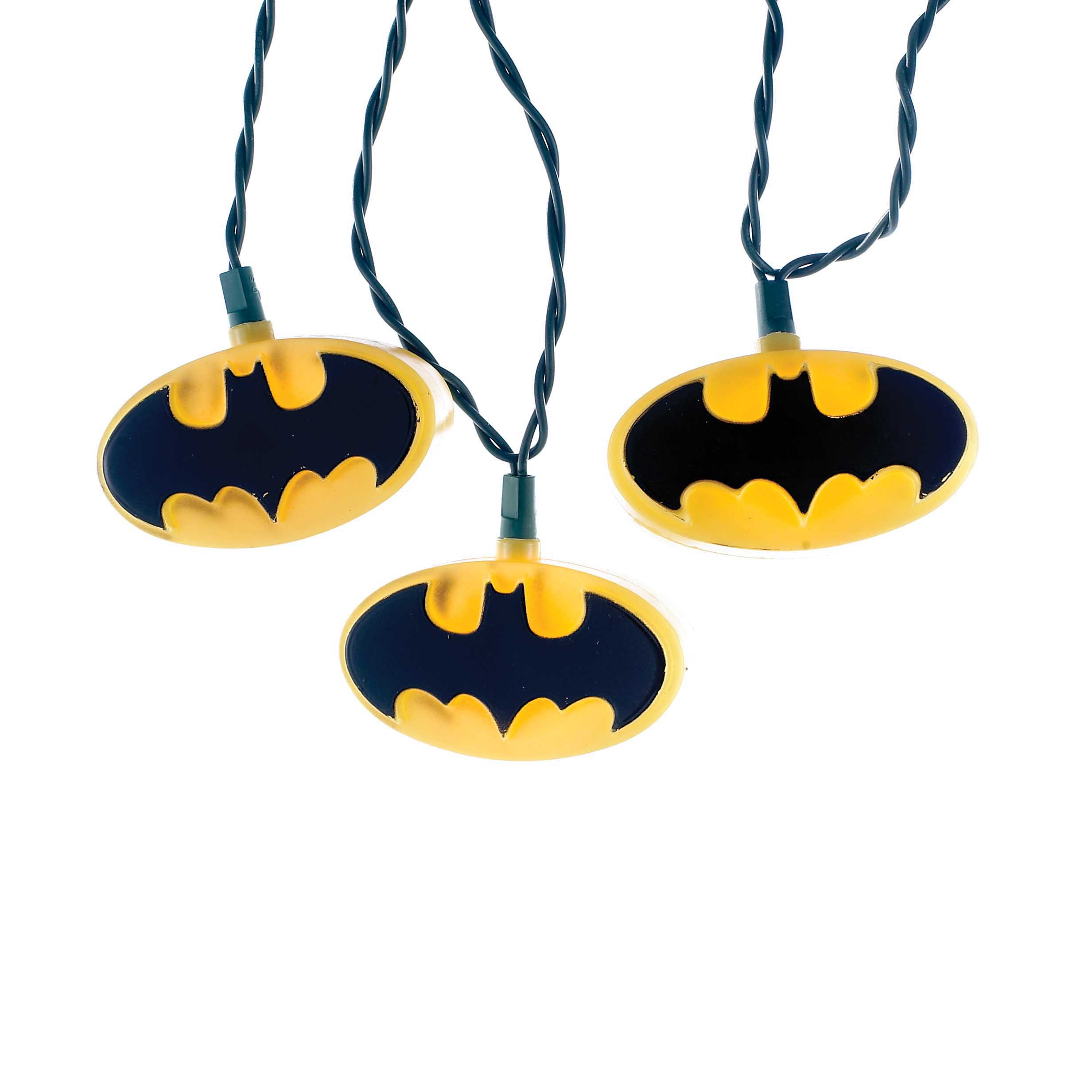 KurtAdlerBatmanlights Celebrate The Holiday Season With Gifts From WB