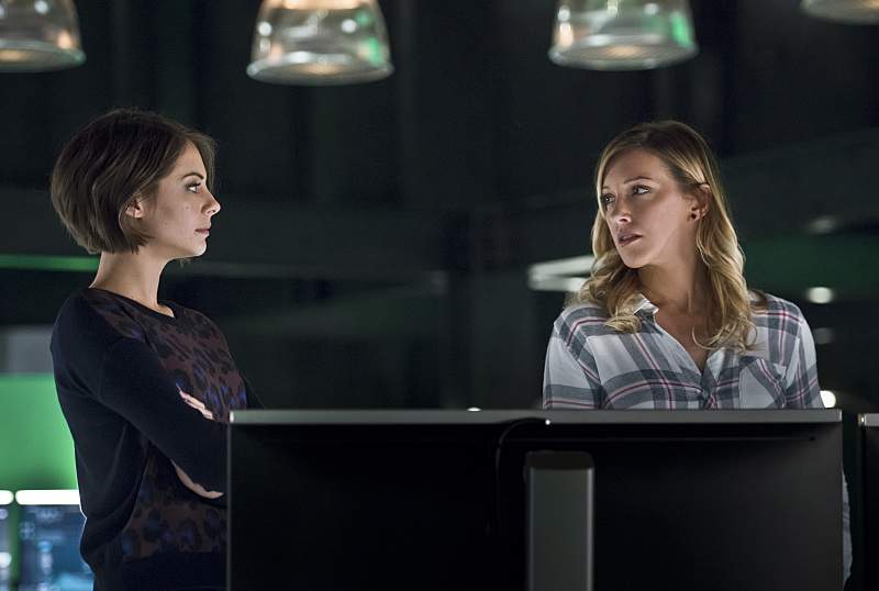 arrow4184 Arrow "Eleven-Fifty-Nine" Preview Images & Extended Trailer