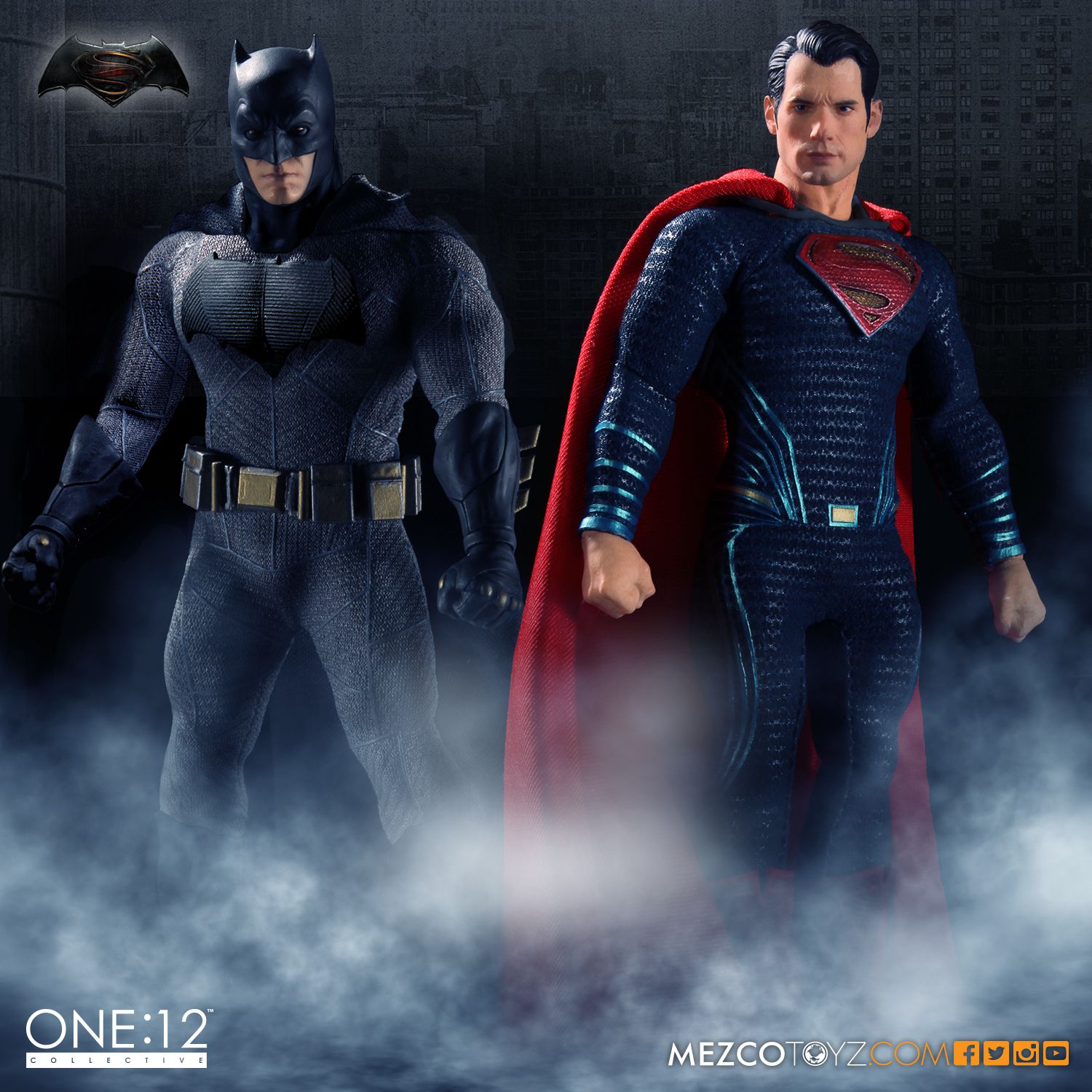 batmansupermanmezco Mezco Batman Vs. Superman Figures Revealed