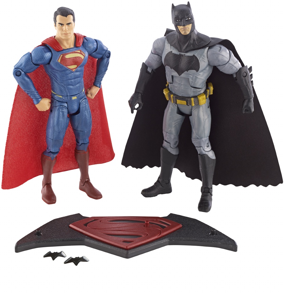 batmanvssupermancc2 Batman Vs. Superman Action Figures Revealed For Comic-Con