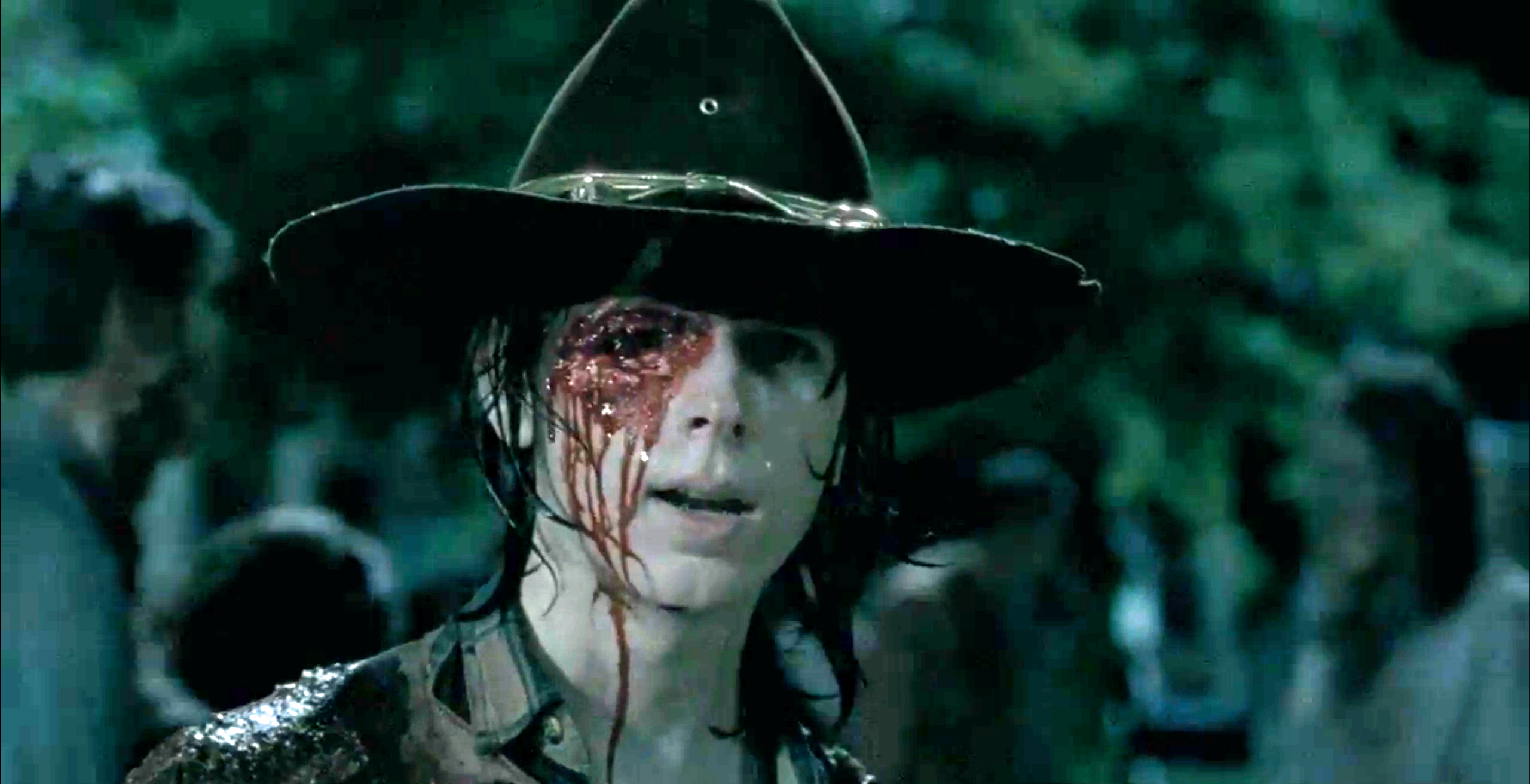 carl walking dead shot Carl's Eye Revealed On The Walking Dead