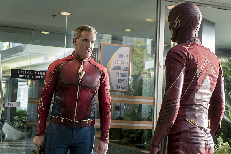 flashpresent3 The Flash Preview Images With Mark Hamill & John Wesley Shipp