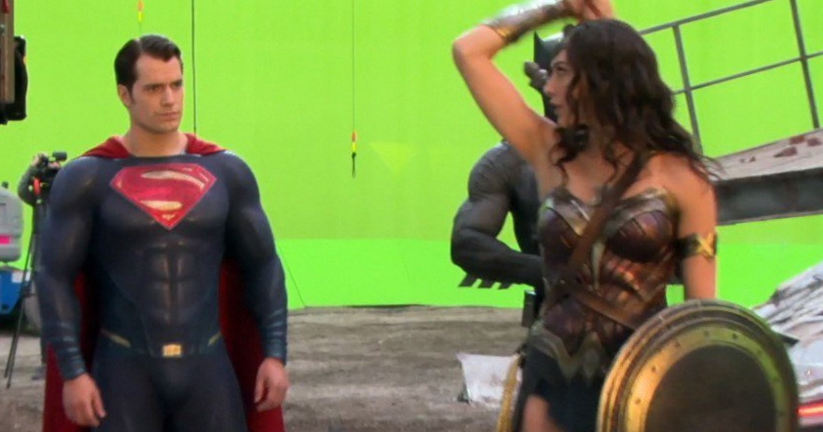 wonder woman featurette batman v superman